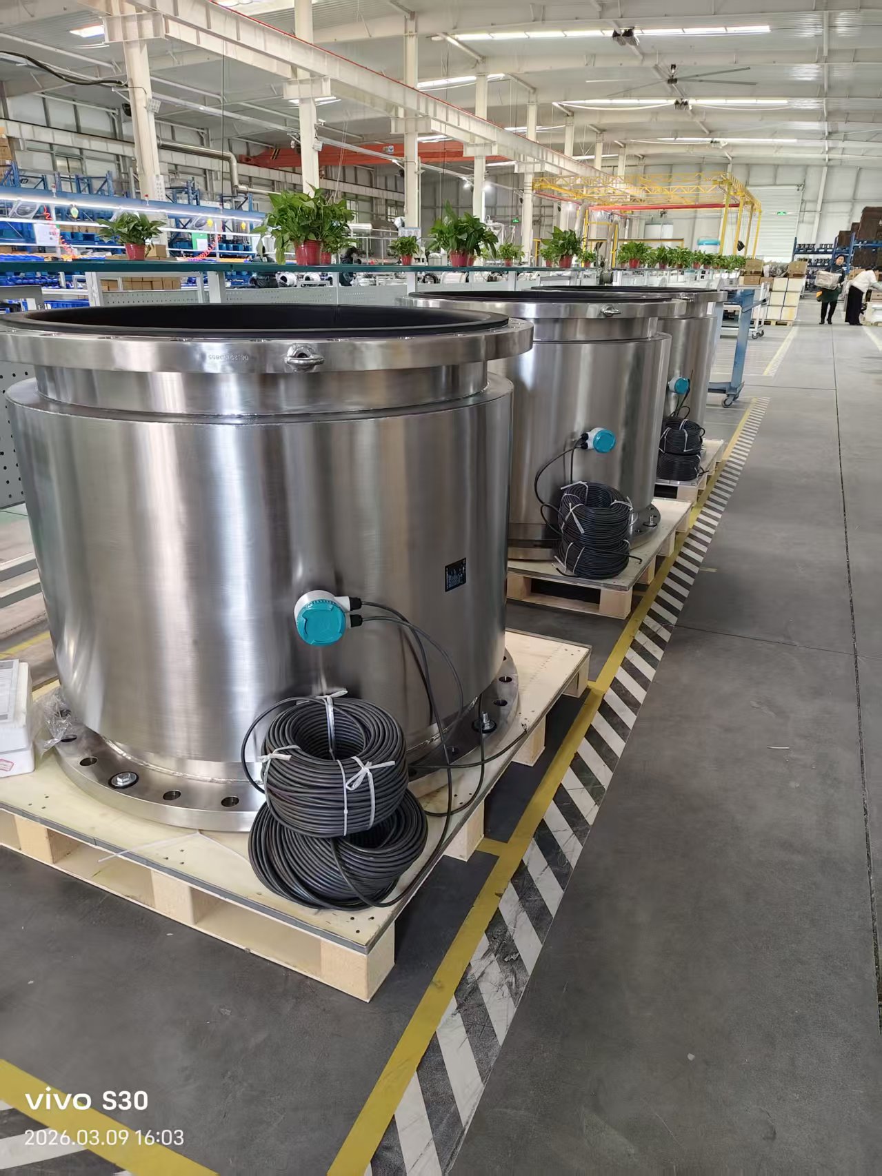 Q&T Delivers Large-Diameter 304 Stainless Steel Electromagnetic Flowmeters for Seawater Applications